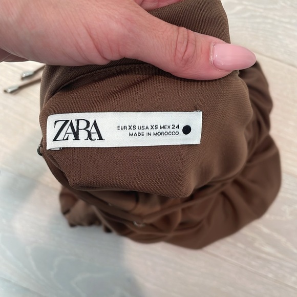 Brown Zara Mini Dress, Cut-Off, Omega shoulder, Size XS - Picture 4 of 4